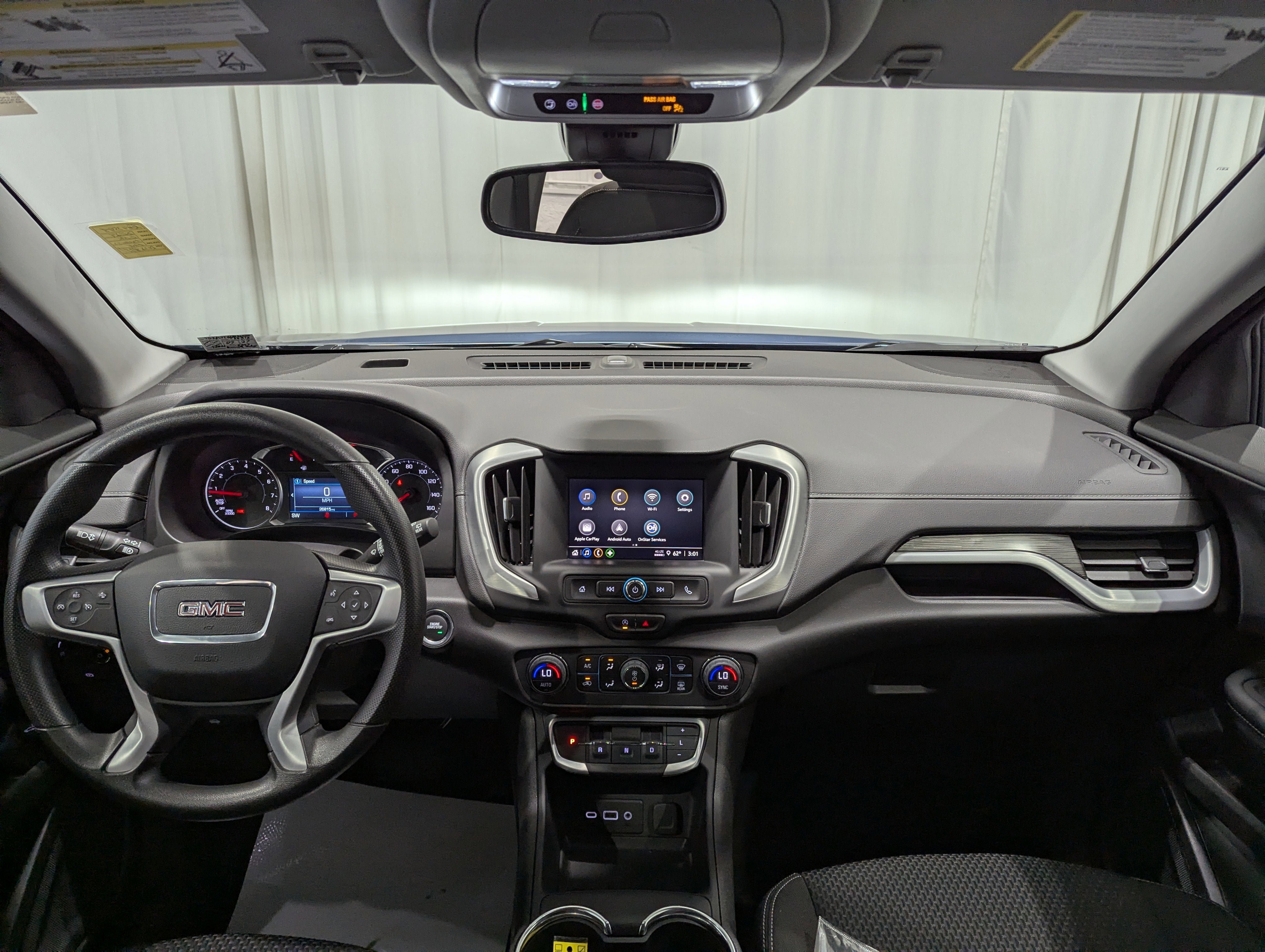 Used 2024 GMC Terrain SLE w/ Driver Convenience Package AWD/4WD image 12