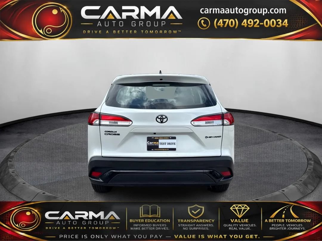 Used 2025 Toyota Corolla Cross AWD Hybrid image 4