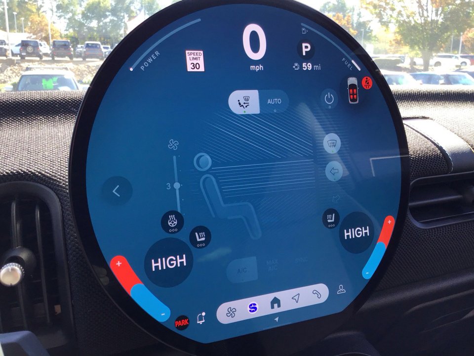 Certified 2025 MINI Cooper S image 18