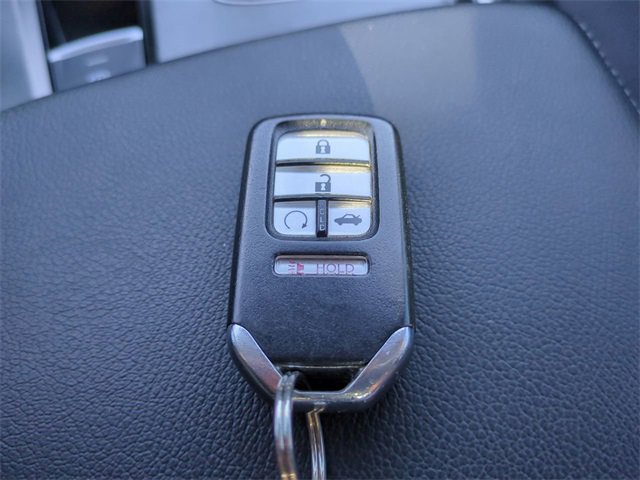 Used 2018 Honda Accord Touring image 29