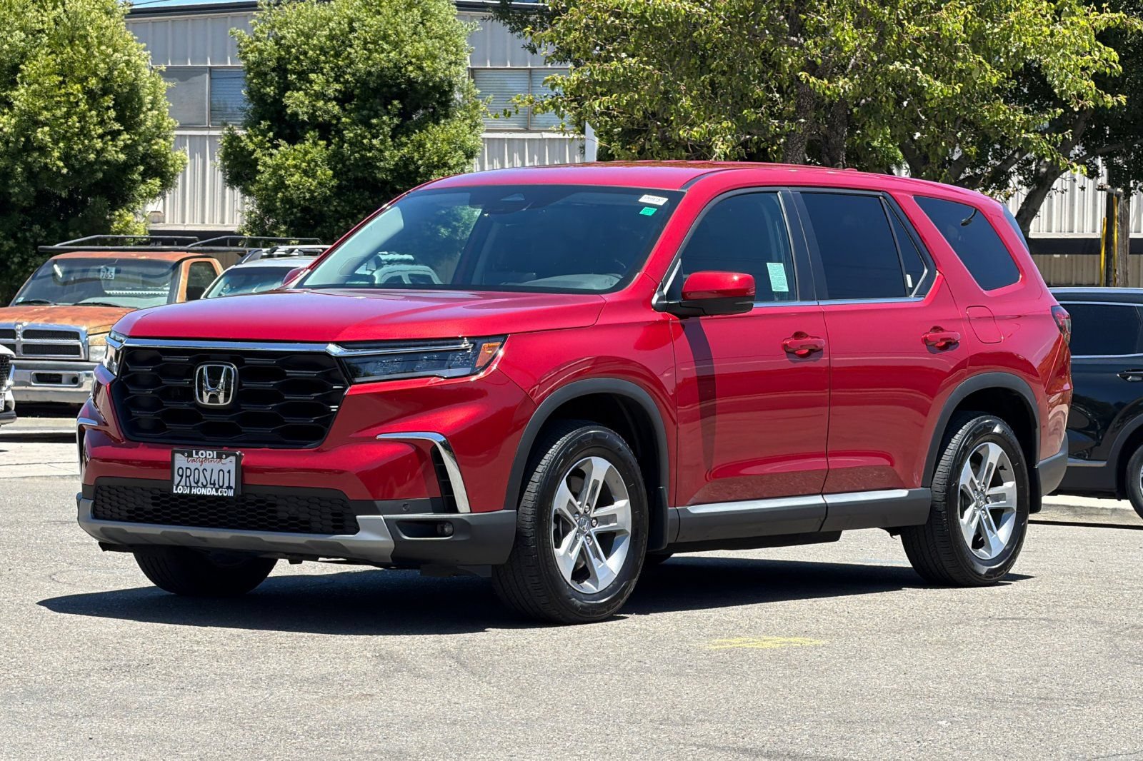 Certified 2025 Honda Pilot EX-L image 8