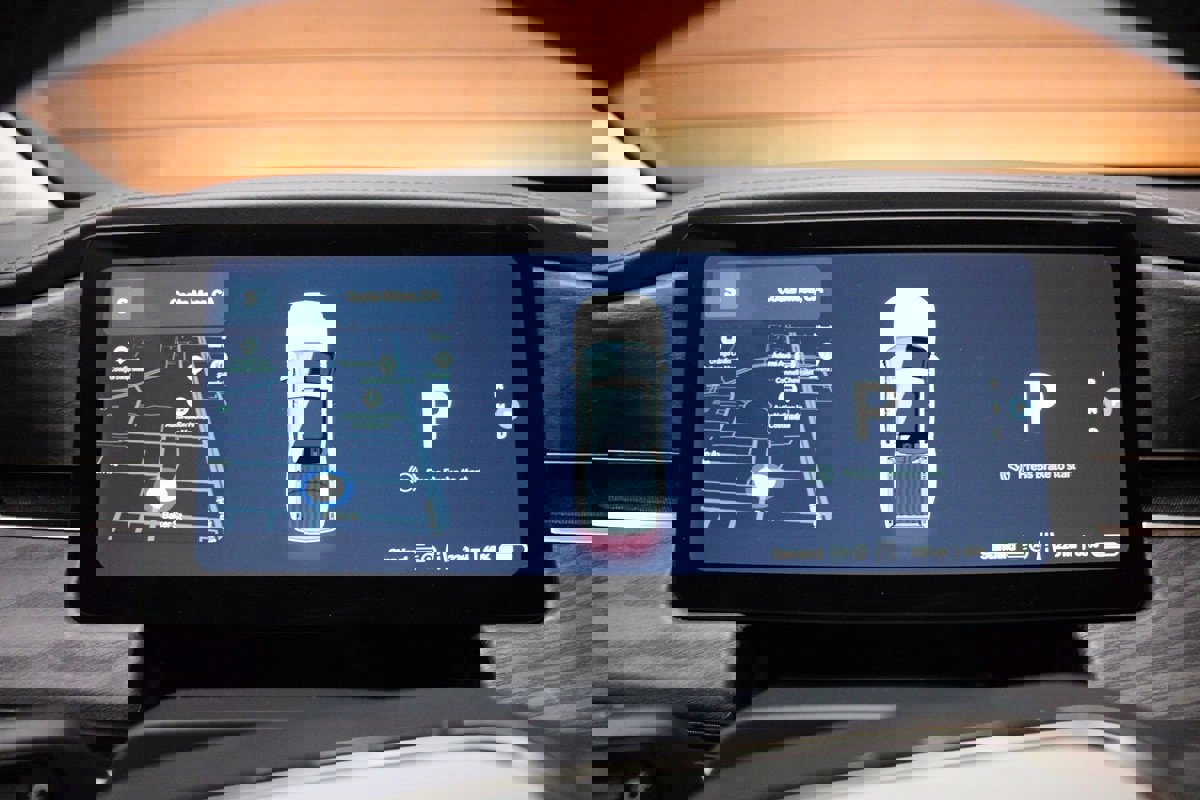 Used 2023 Rivian R1T Adventure image 34