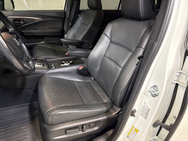 Used 2021 Honda Passport EX-L image 17