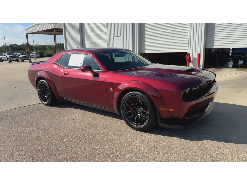 Used 2022 Dodge Challenger R/T Scat Pack RWD image 2