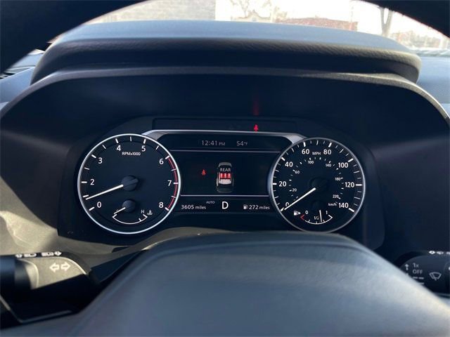 Used 2025 Nissan Rogue S image 6