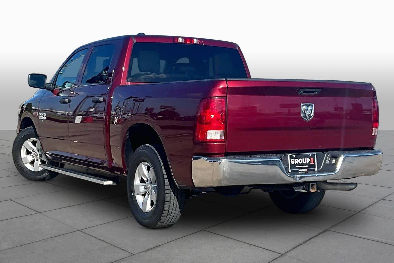 Used 2019 RAM 1500 Tradesman w/ Chrome Appearance Group RWD image 12