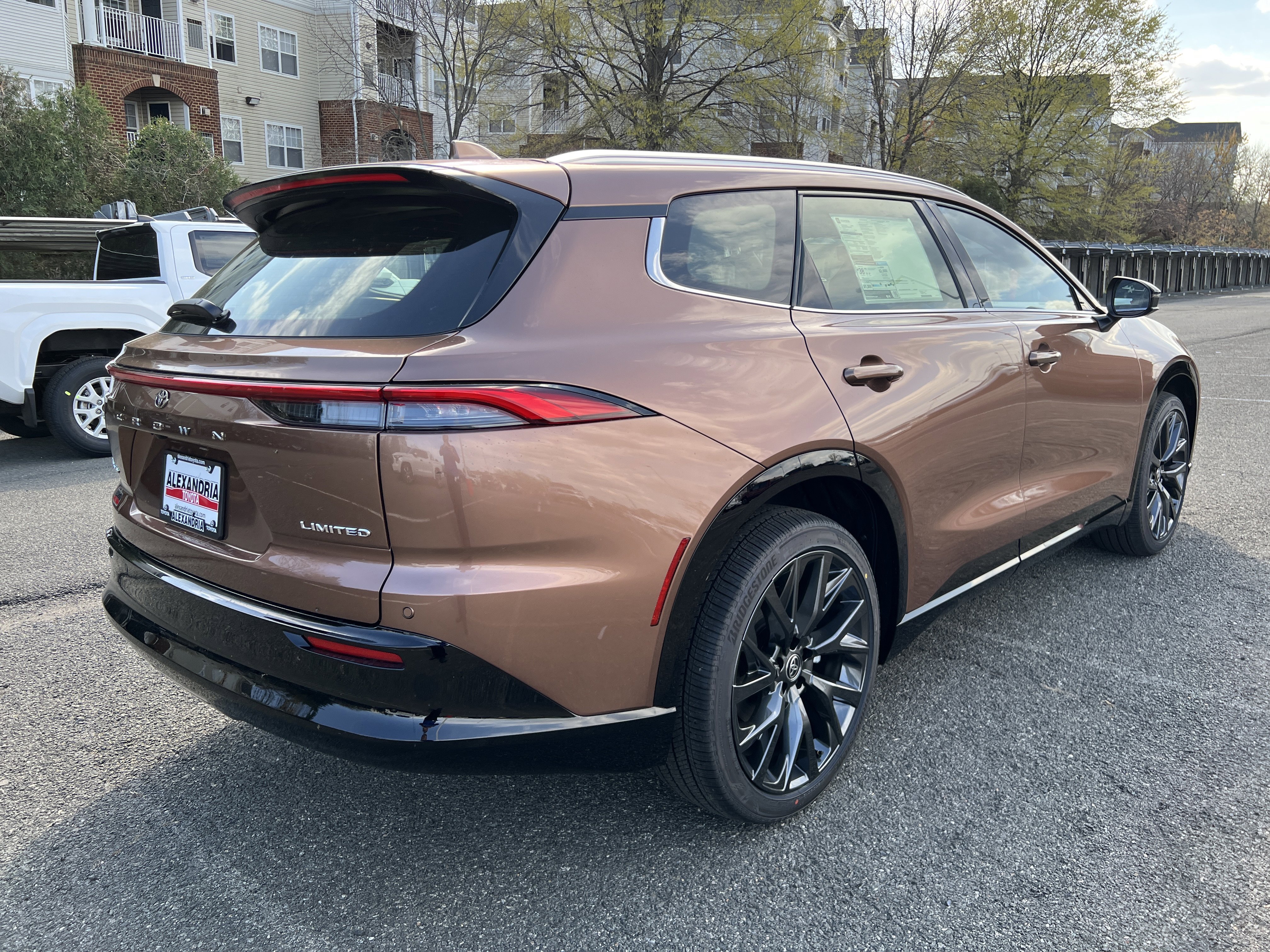 New 2026 Toyota Crown Signia image 4