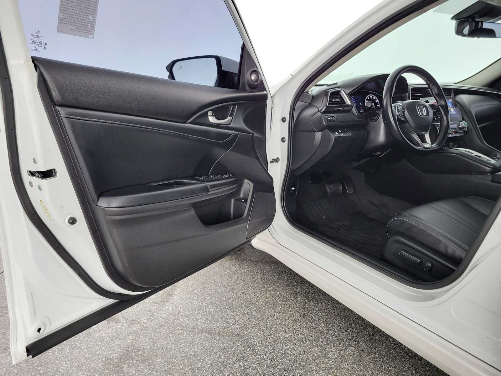 Used 2022 Honda Insight Touring image 24