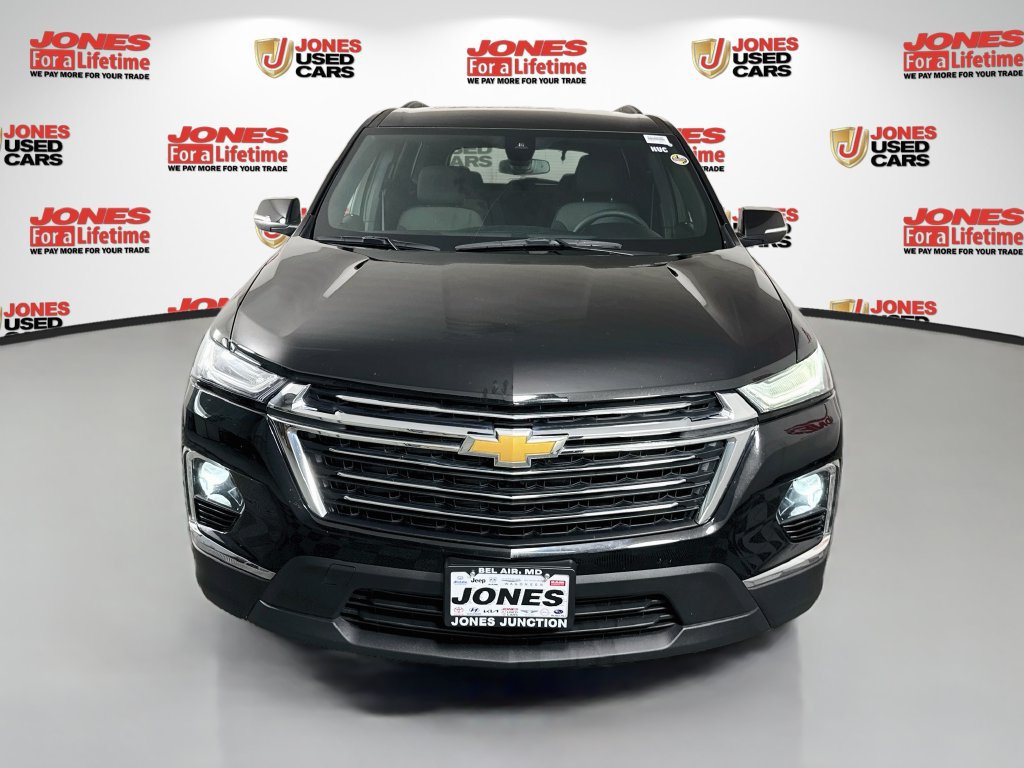 Used 2023 Chevrolet Traverse LT FWD image 11