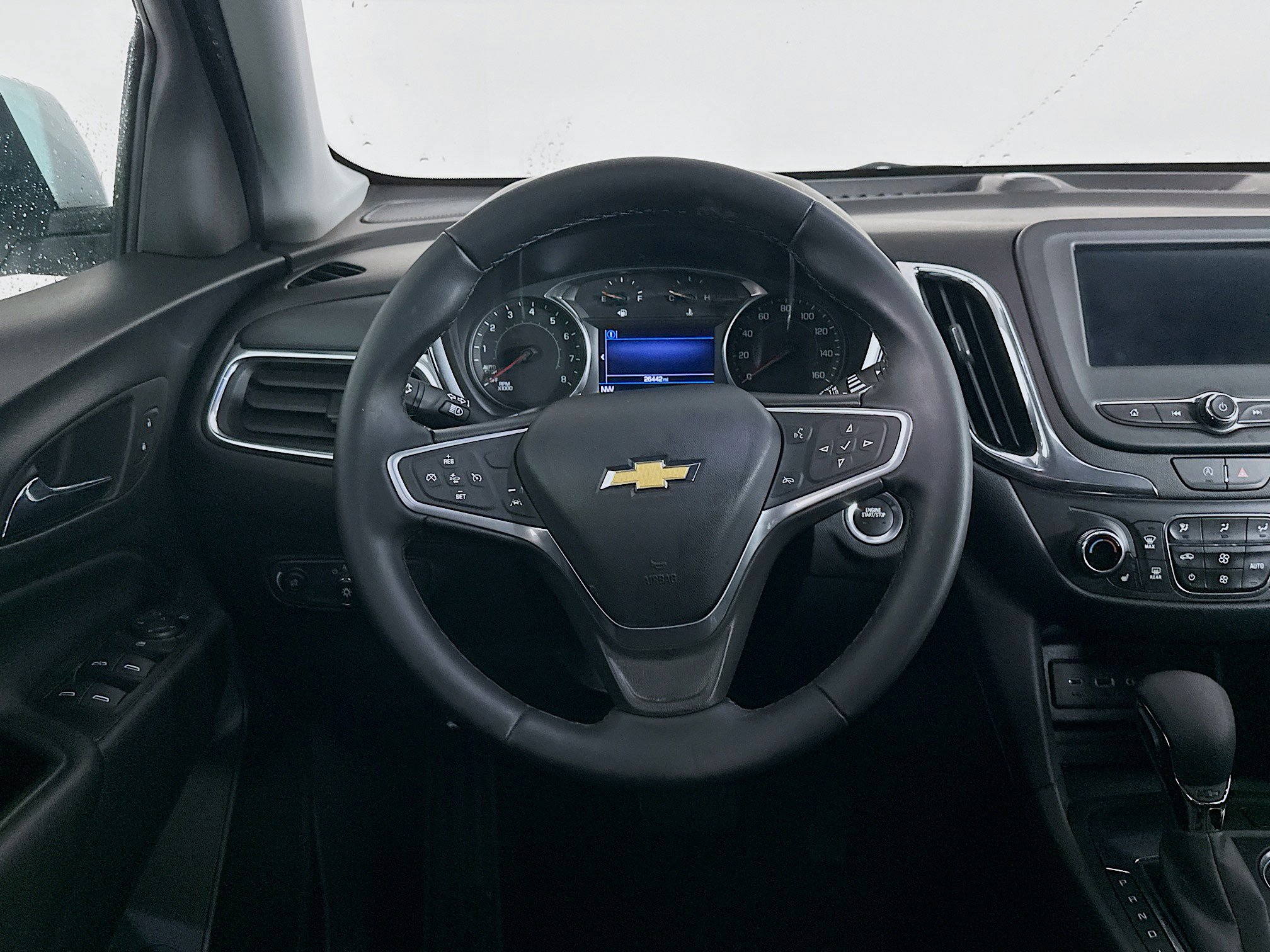 Used 2023 Chevrolet Equinox LT image 18