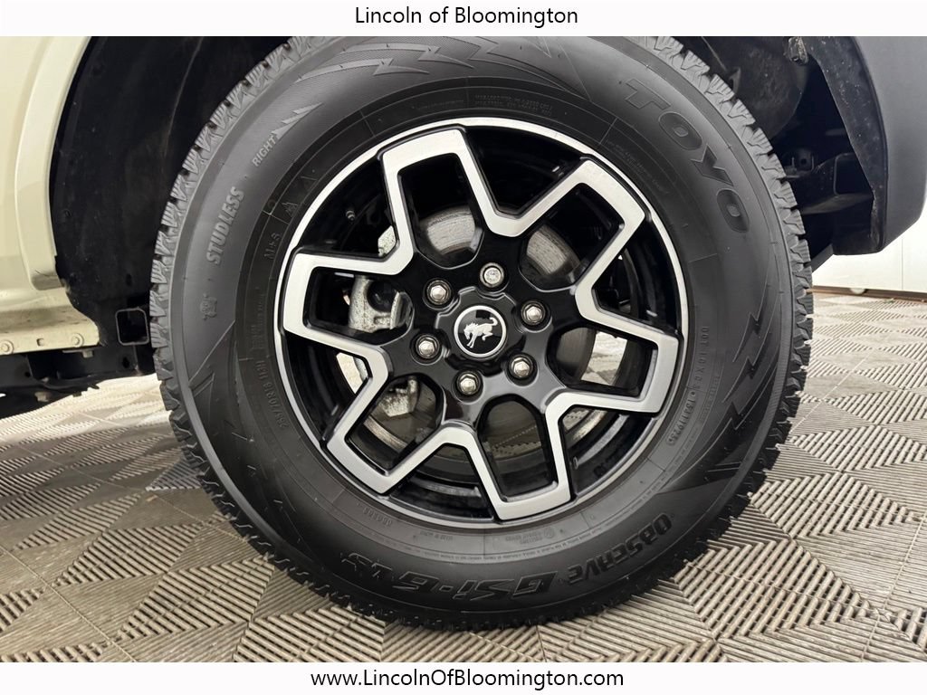 Used 2025 Ford Bronco Outer Banks AWD/4WD image 25
