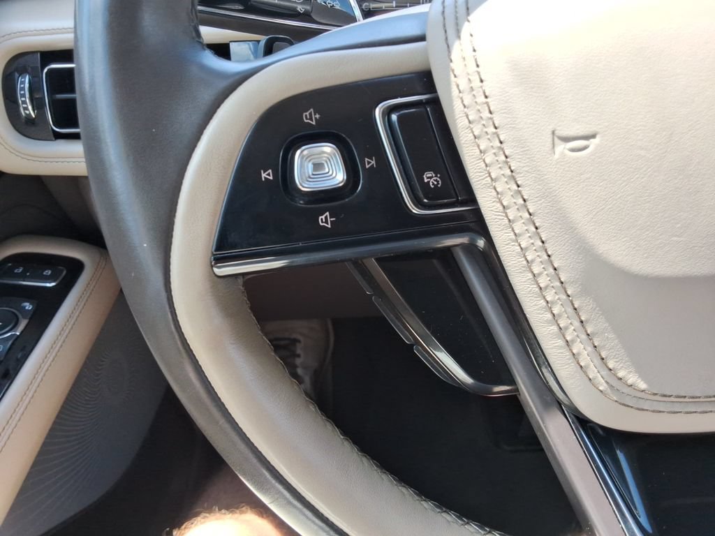 Used 2020 Lincoln Aviator Reserve w/ Equipment Group 202A AWD/4WD image 29