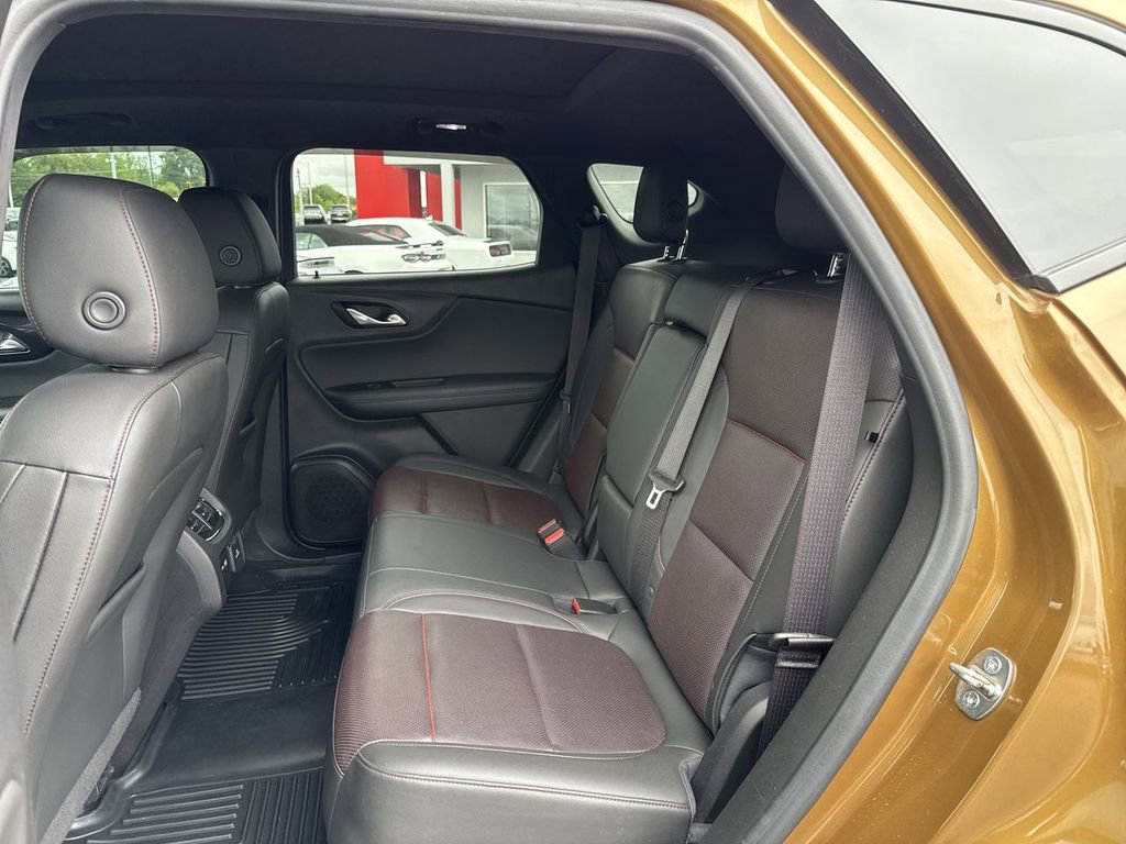 Used 2019 Chevrolet Blazer RS w/ Sun and Wheels Package FWD image 20
