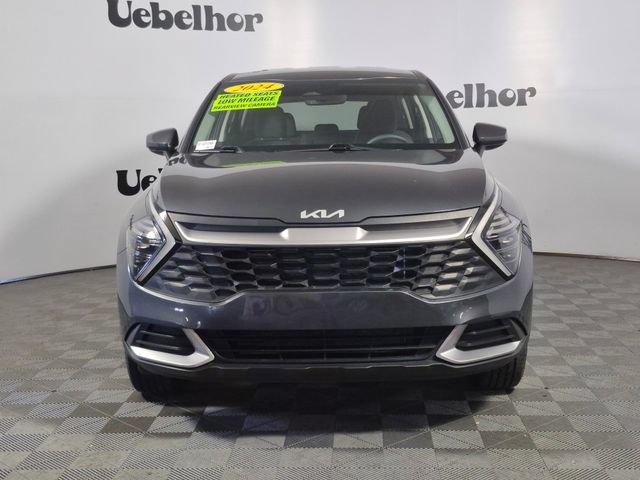 Used 2024 Kia Sportage LX AWD/4WD image 2