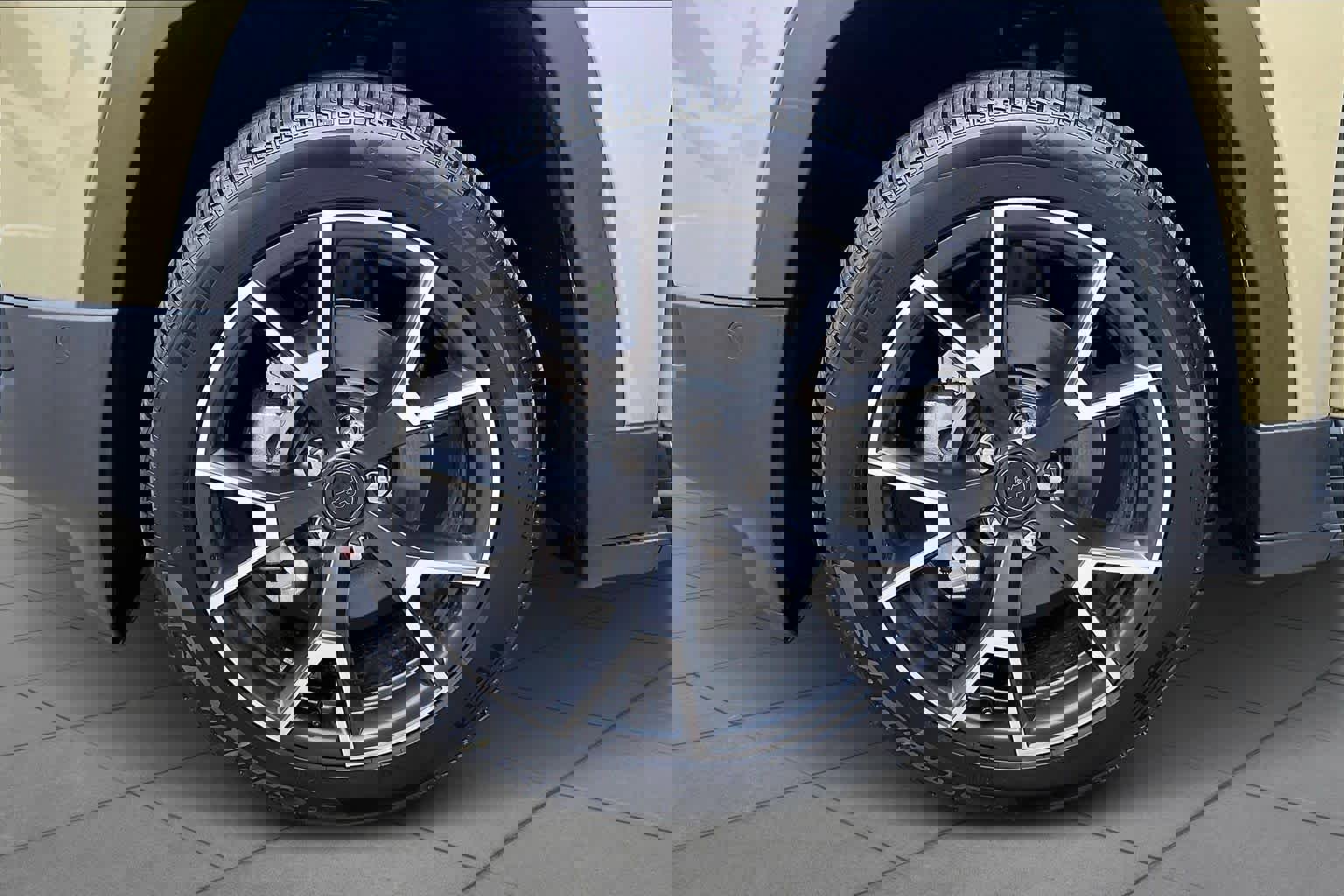 New 2026 Jeep Cherokee Overland w/ Advanced Pro Tech Group image 11