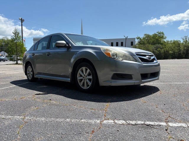 Used 2011 Subaru Legacy 2.5i Premium image 3