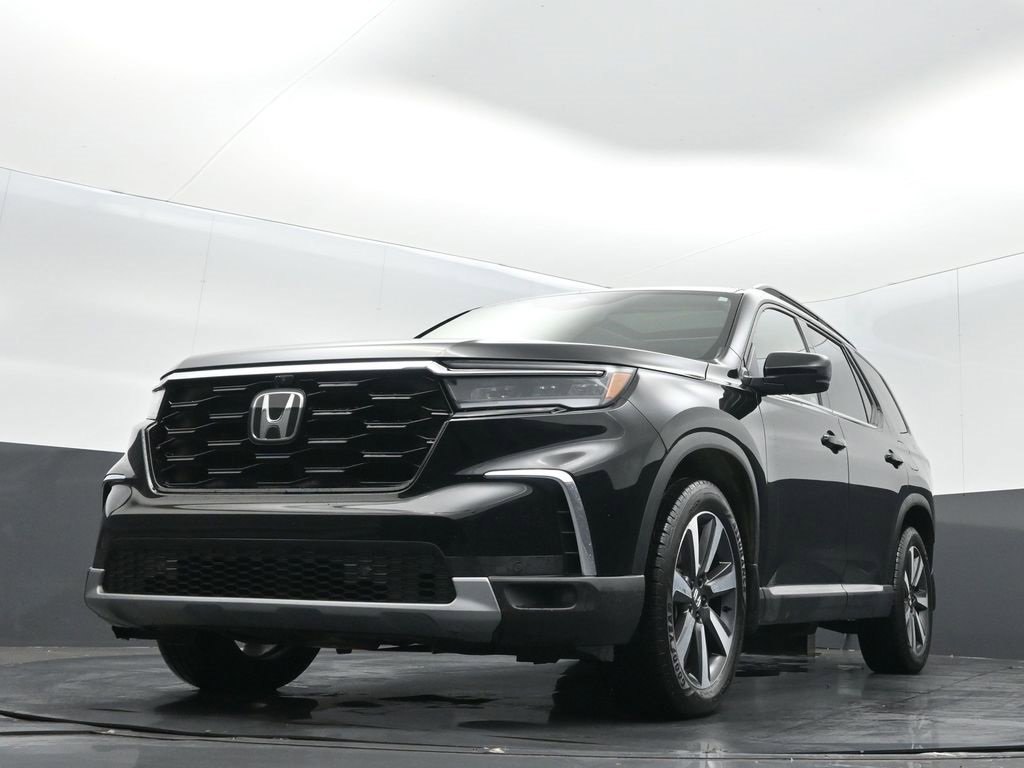 Used 2023 Honda Pilot Elite image 8