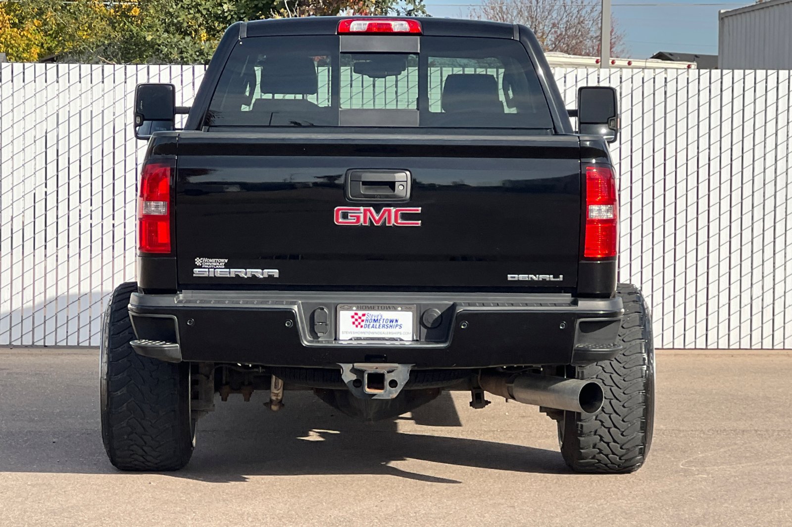 Used 2015 GMC Sierra 3500 Denali w/ Duramax Plus Package AWD/4WD image 5