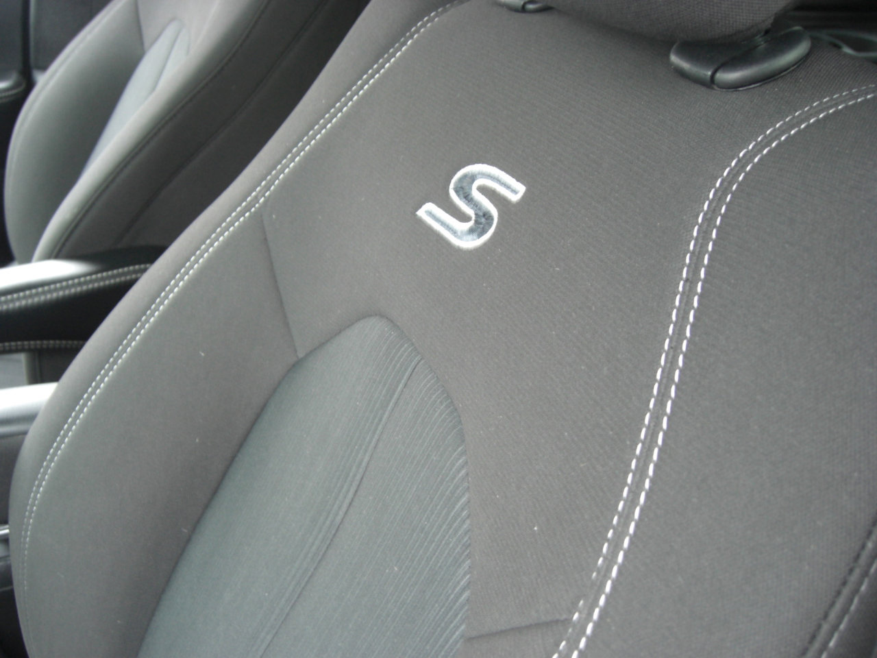 Used 2021 Chrysler Pacifica Touring w/ S Appearance Package image 21