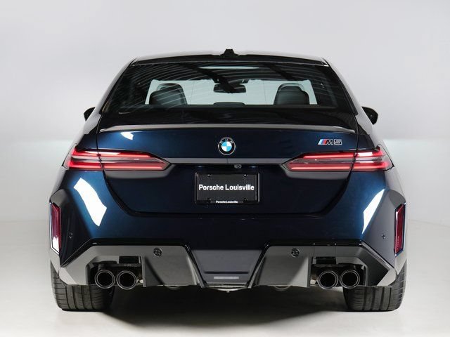 Used 2026 BMW M5 w/ Carbon Package AWD/4WD image 10