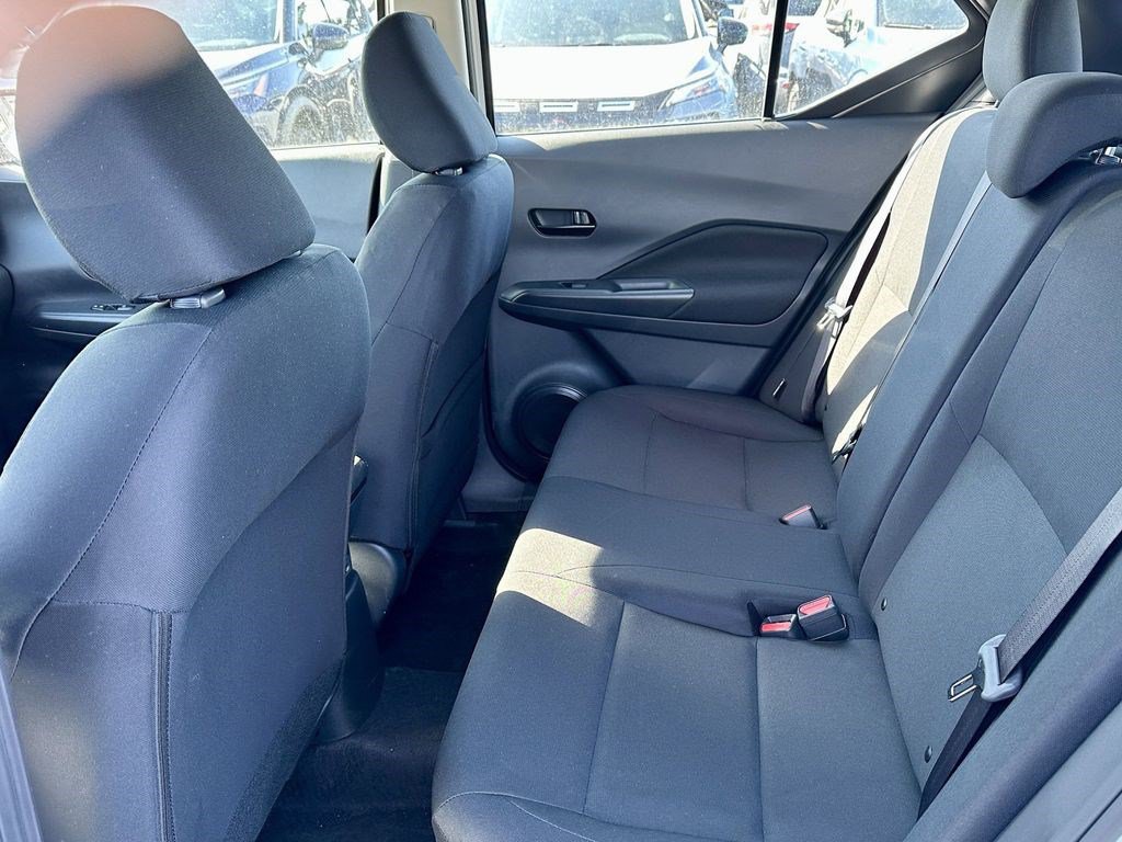 Certified 2025 Nissan Kicks Play S FWD image 31