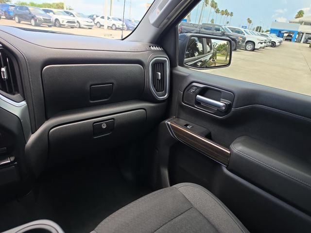Used 2021 Chevrolet Silverado 1500 RST w/ Bed Protection Package RWD image 10