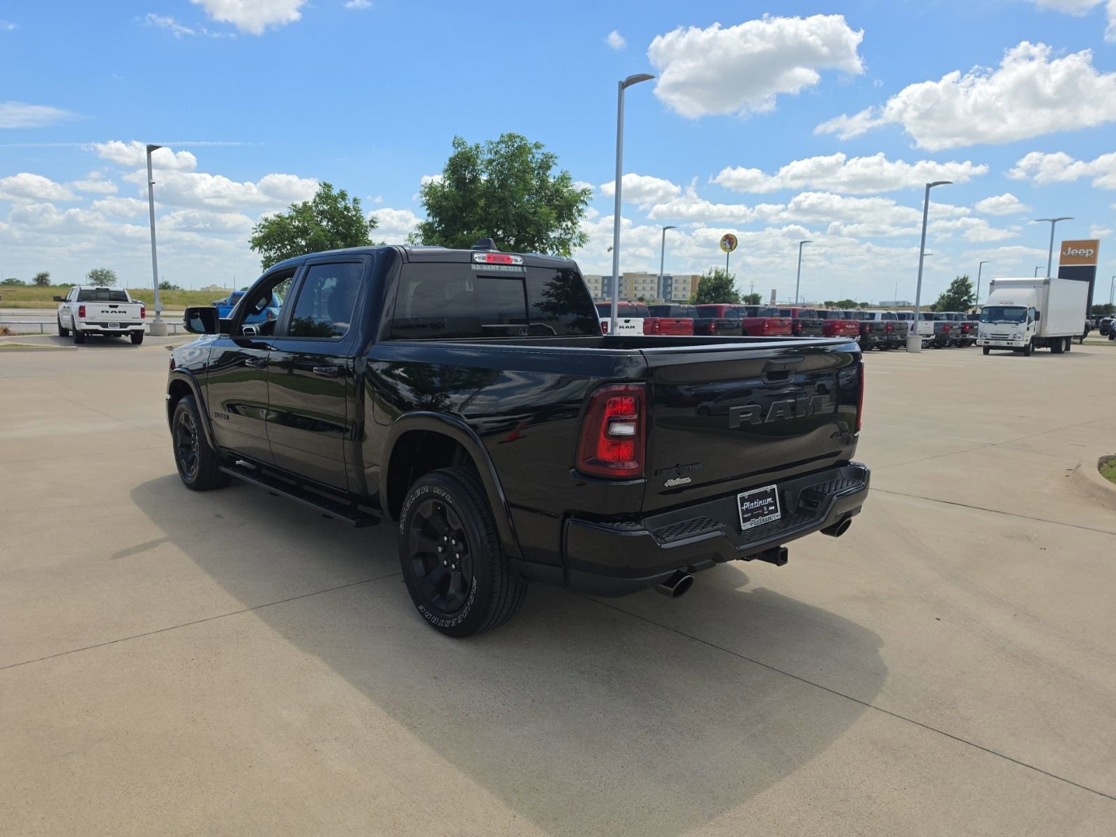 Used 2025 RAM 1500 Lone Star AWD/4WD image 3