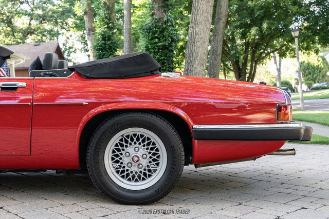 Used 1991 Jaguar XJS V12 Convertible RWD image 5
