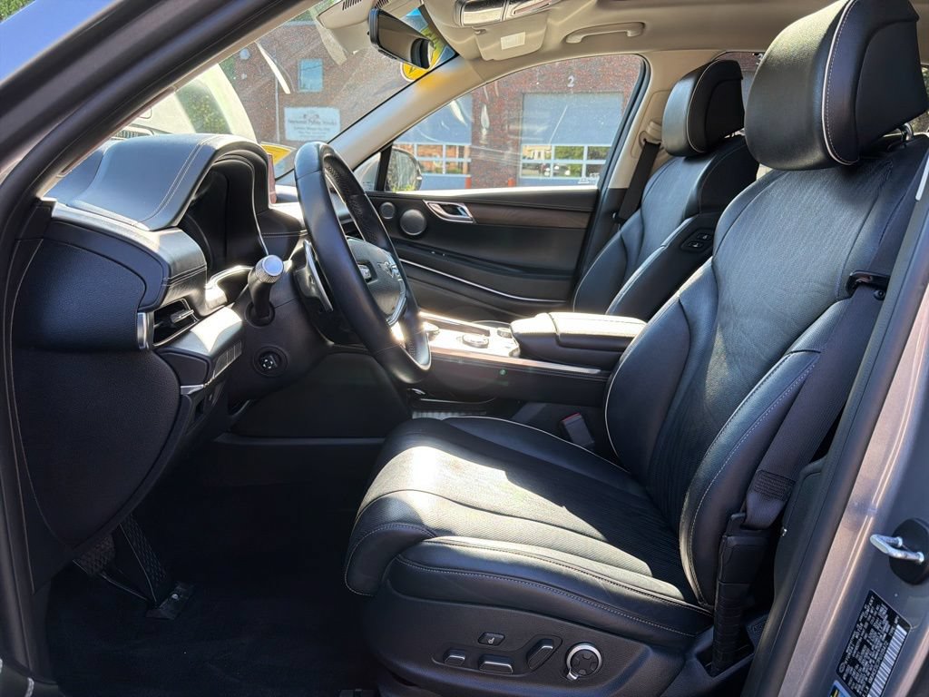 Used 2023 Genesis GV80 3.5T Advanced + AWD/4WD image 14