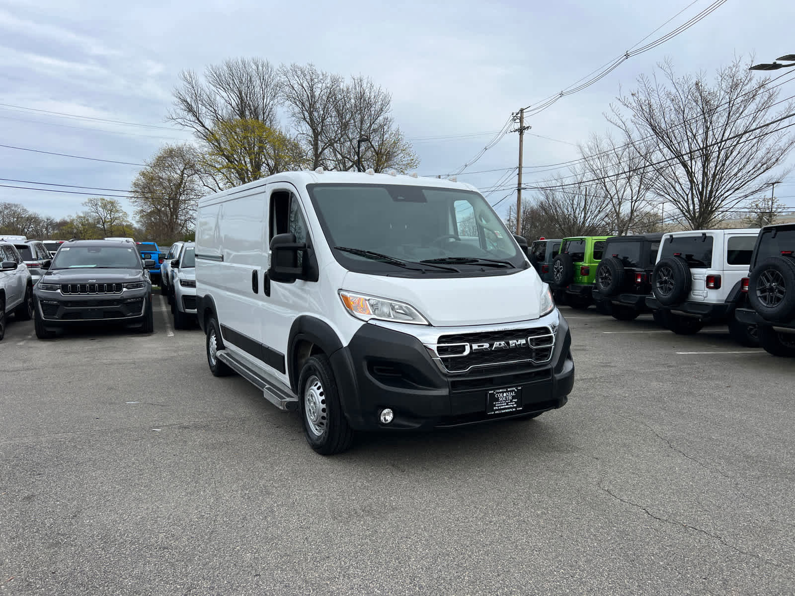 Used 2025 RAM ProMaster 2500 w/ U-Haul Equipment Group FWD image 8