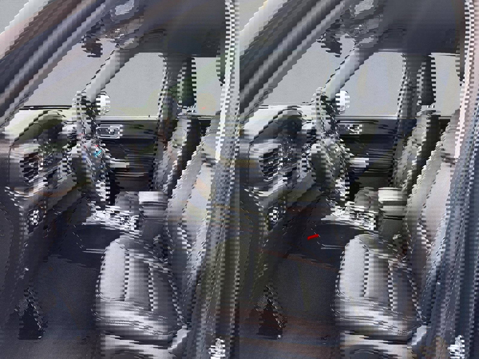 Certified 2023 Ford Explorer XLT w/ Equipment Group 202A image 11