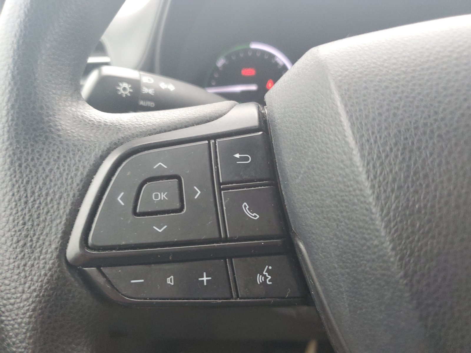 Used 2022 Toyota Sienna LE FWD image 21