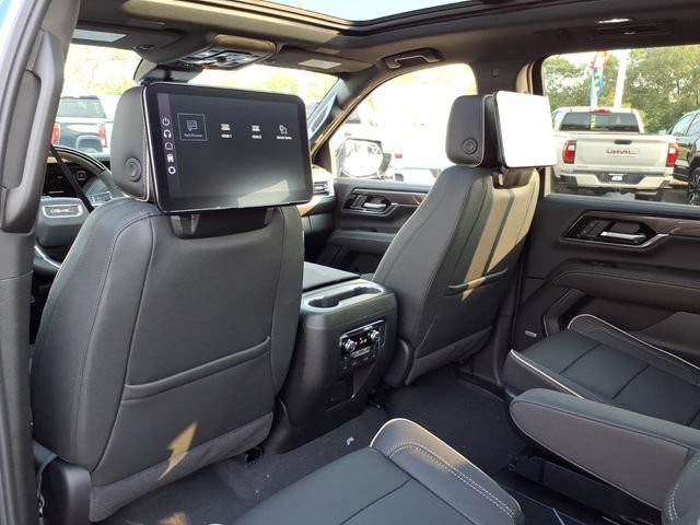 New 2026 GMC Yukon XL Elevation w/ Elevation Premium Package AWD/4WD image 16