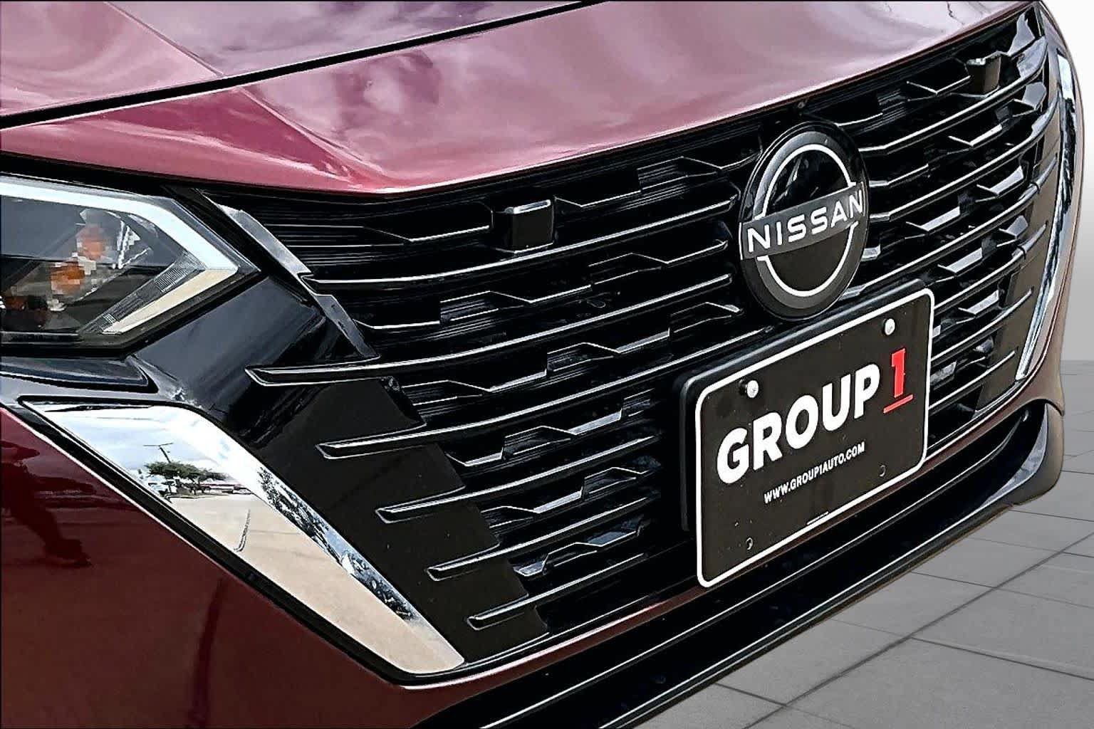 Certified 2024 Nissan Sentra SV w/ SV Premium Package FWD image 30