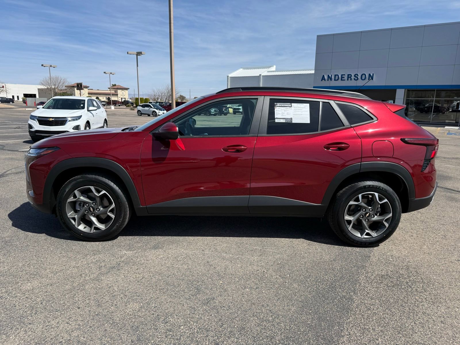 Used 2024 Chevrolet Trax LT image 10