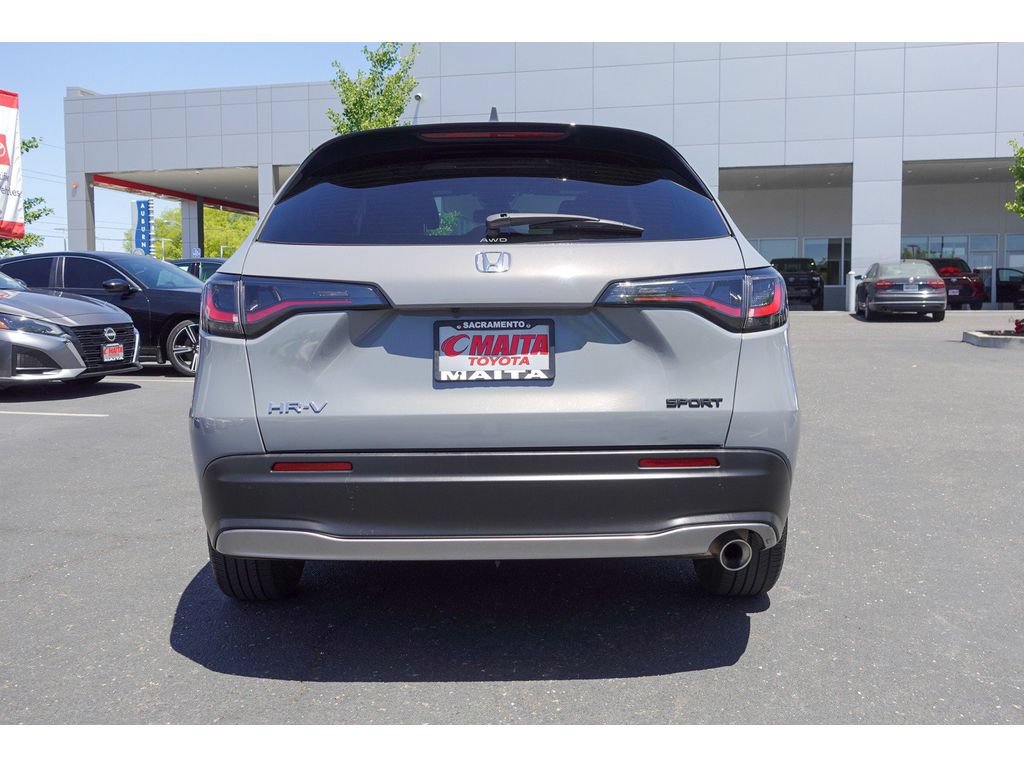 Used 2025 Honda HR-V Sport image 6