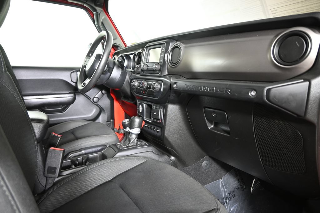 Used 2020 Jeep Wrangler Sport AWD/4WD image 15