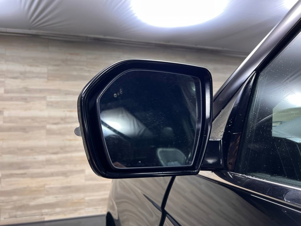 Used 2020 Ford Expedition Max Limited image 32