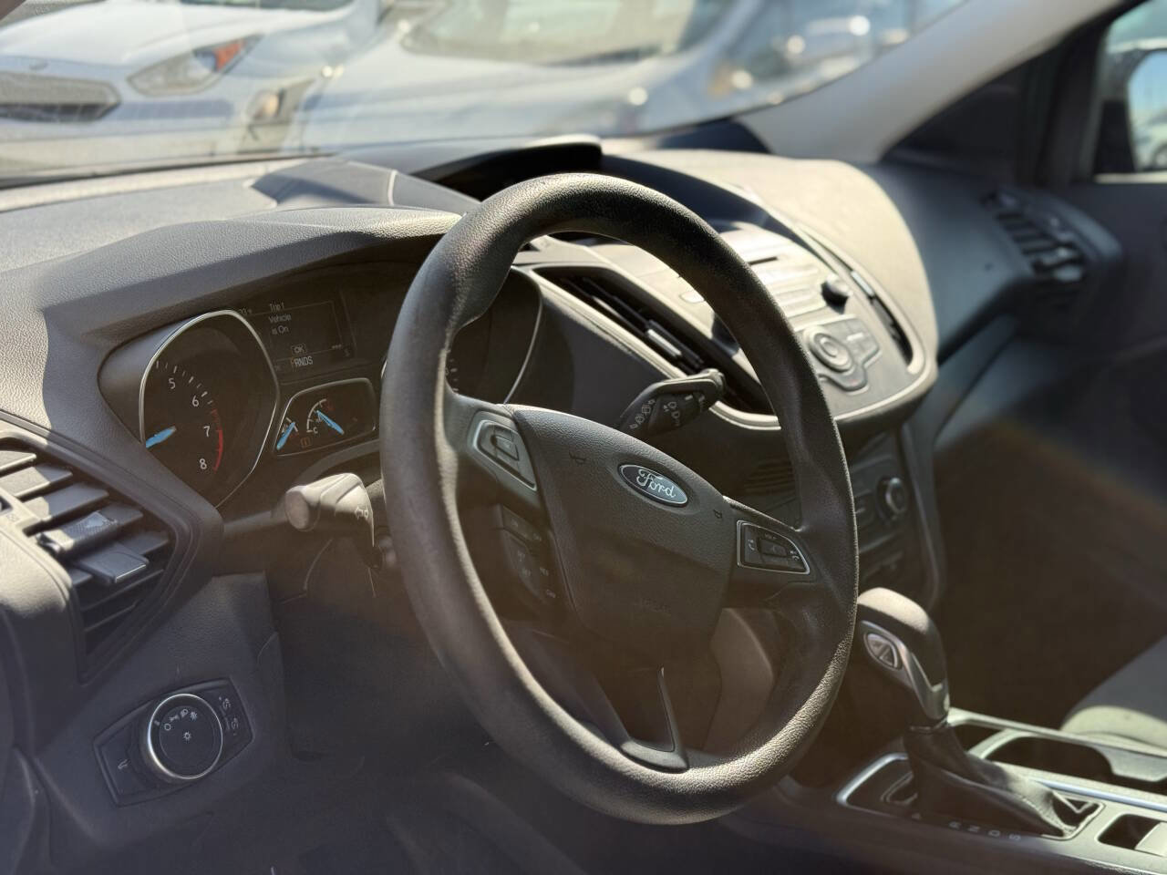 Used 2018 Ford Escape S image 19