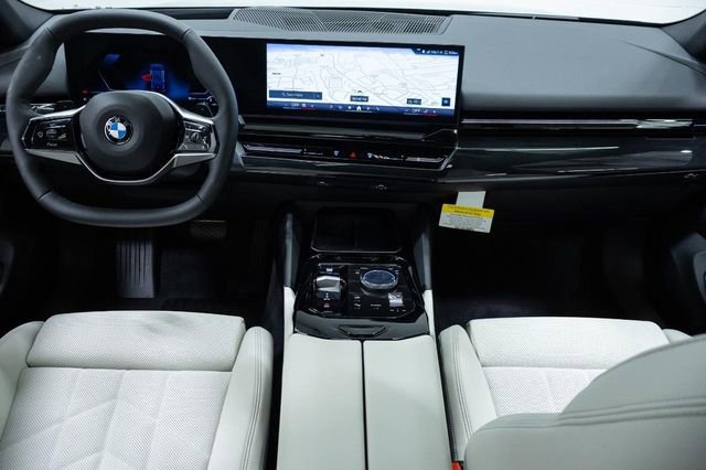 New 2026 BMW 530i xDrive image 23