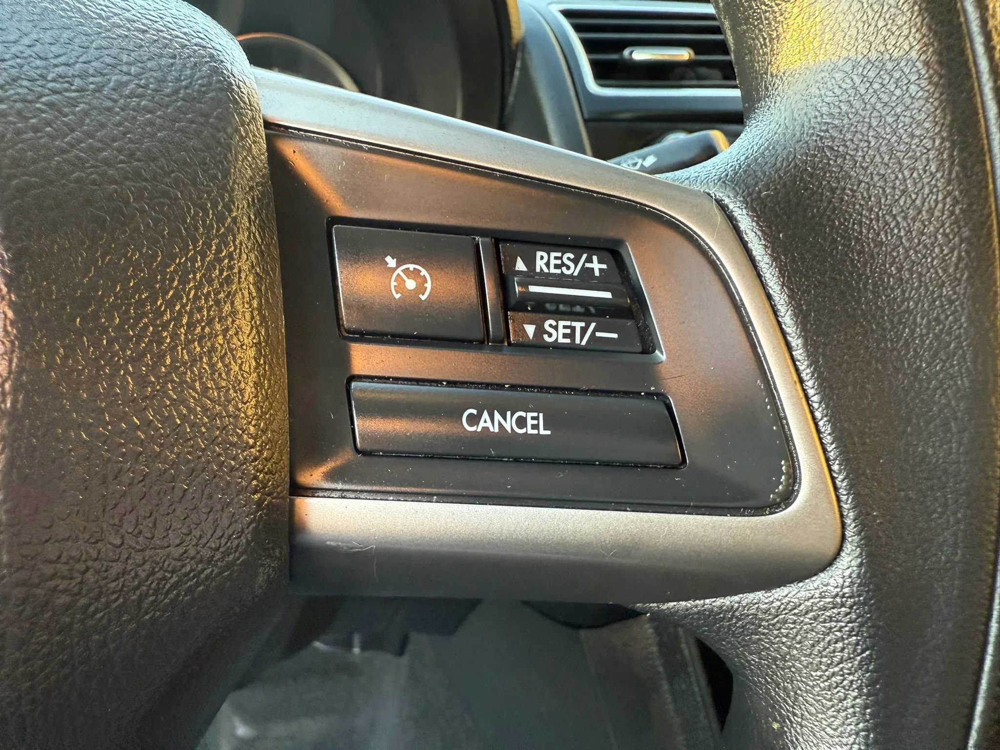 Used 2015 Subaru Impreza 2.0i AWD/4WD image 26