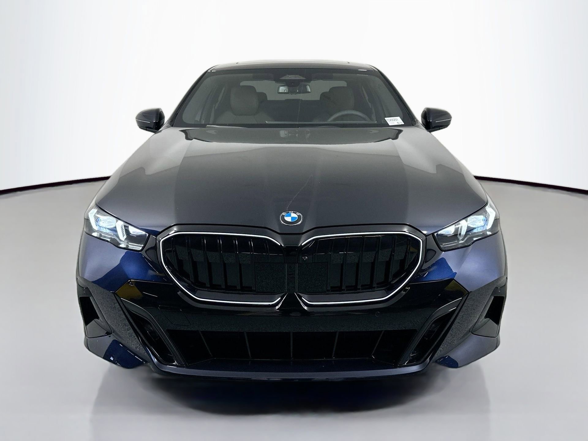 New 2026 BMW 530i xDrive 530i xDrive w/ M Sport Package image 2