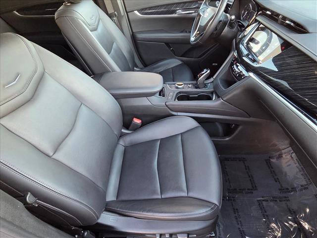 Used 2022 Cadillac XT6 Premium Luxury image 20