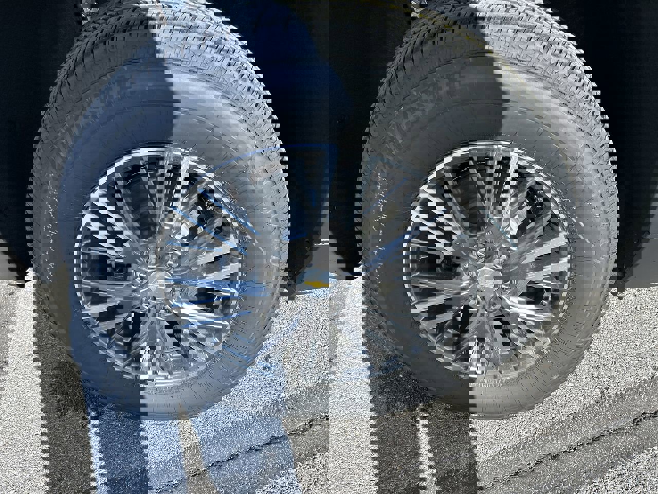 New 2026 Chevrolet Traverse LT image 9