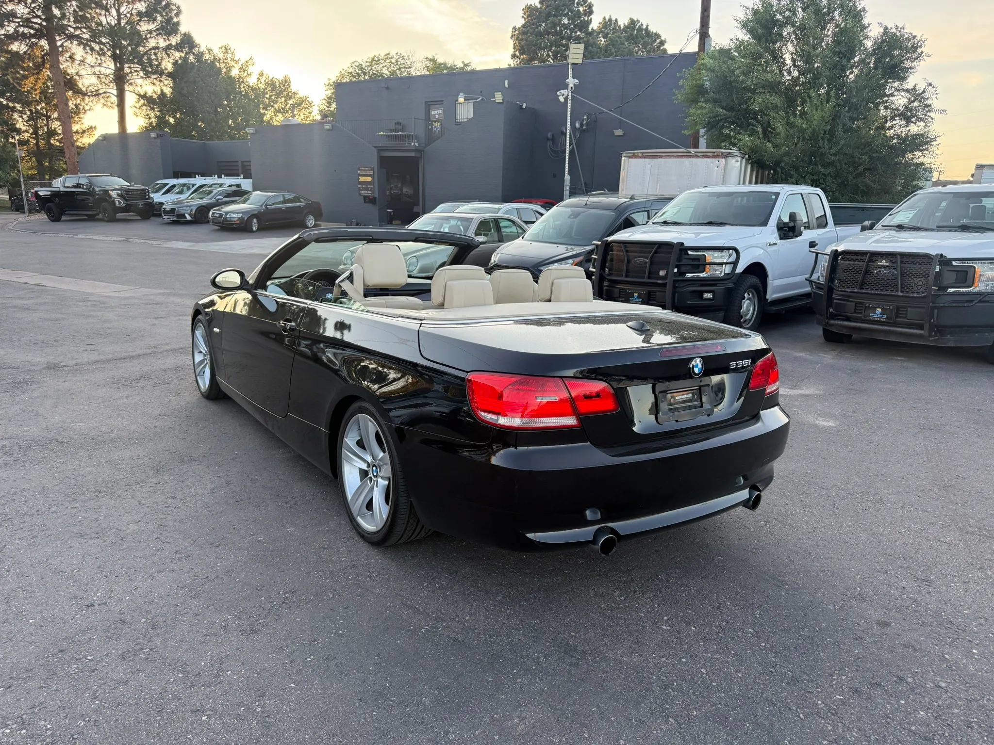 Used 2008 BMW 335i Convertible RWD image 7