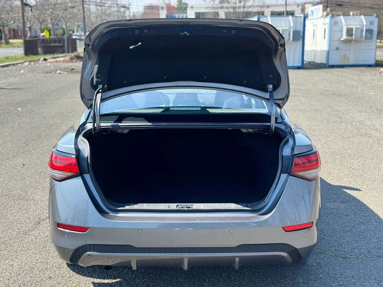 Used 2021 Nissan Sentra SV image 13