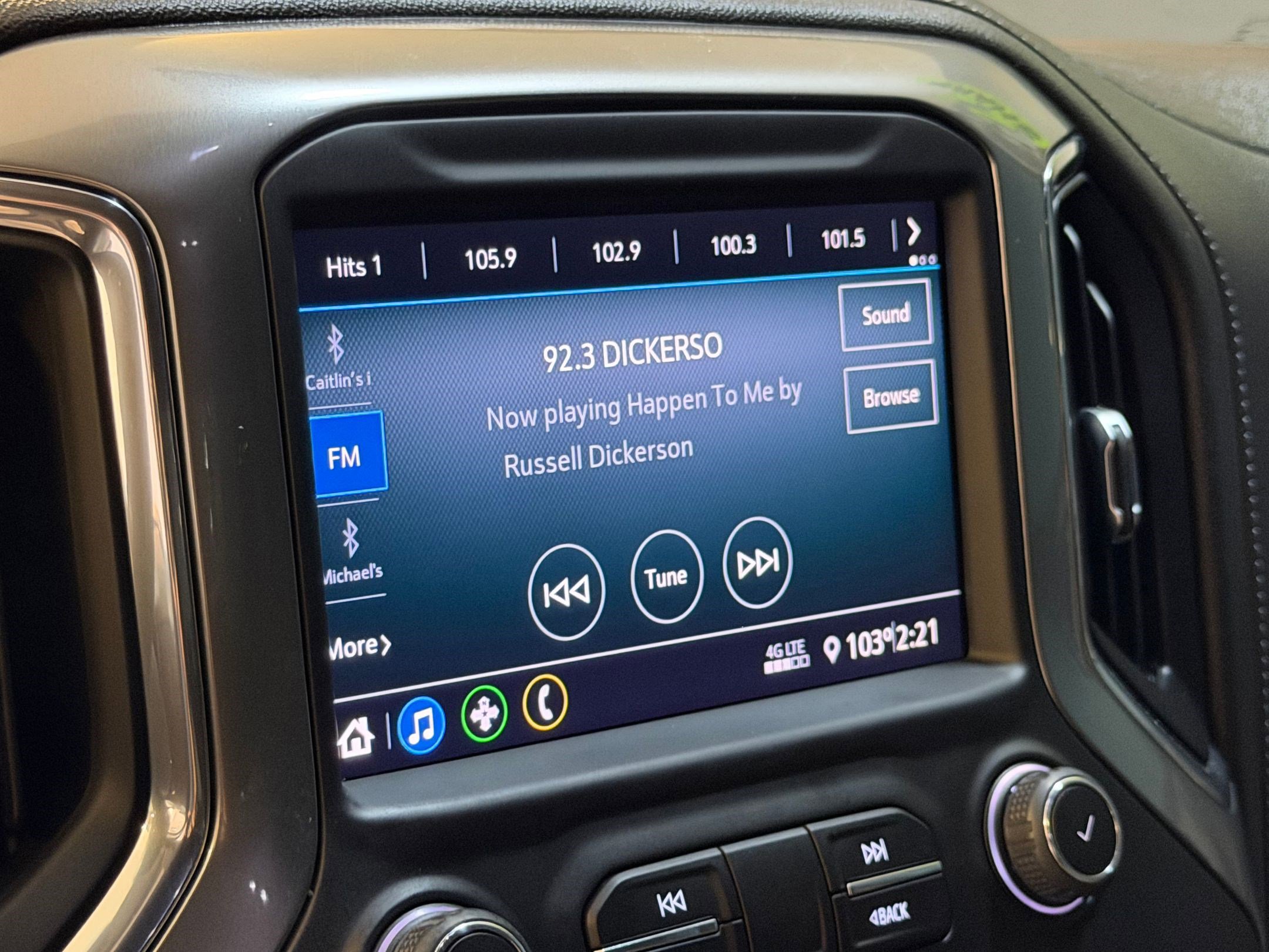 Used 2022 Chevrolet Silverado 1500 RST AWD/4WD image 28