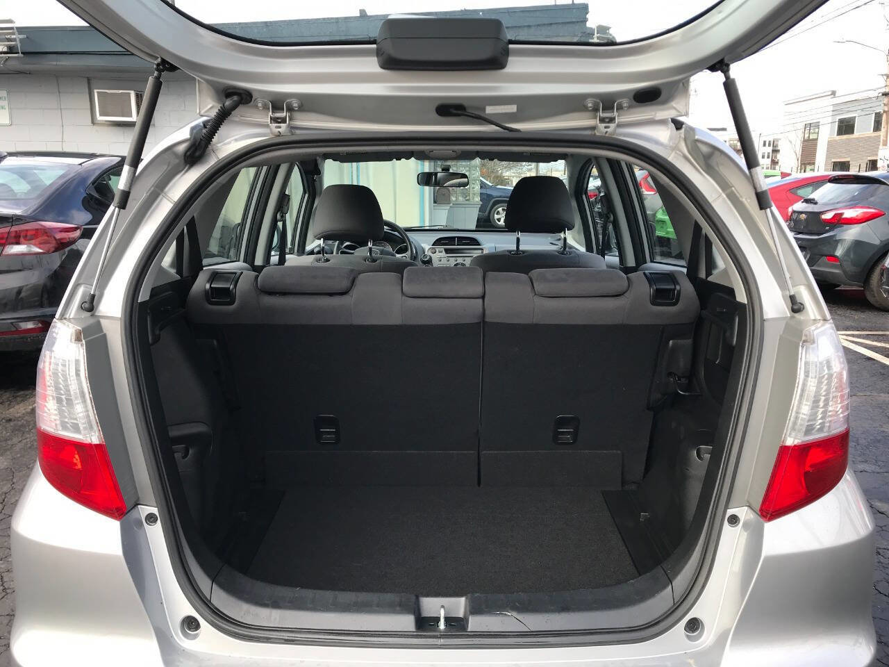 Used 2011 Honda Fit image 12