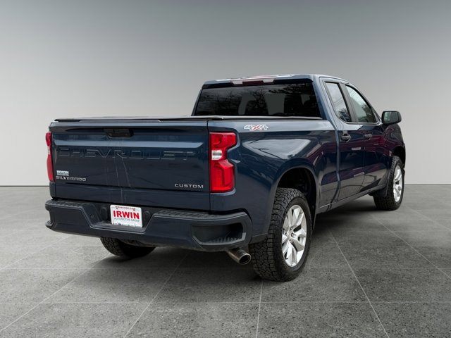 Used 2019 Chevrolet Silverado 1500 Custom w/ Custom Convenience Package image 4