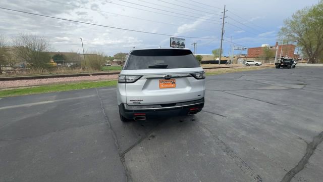 Used 2021 Chevrolet Traverse Premier w/ Redline Edition AWD/4WD image 7